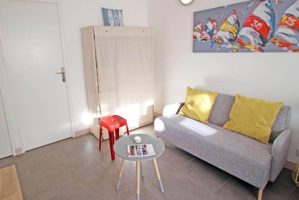 Le Clos Des Flots - La Plage La Flotte Luaran gambar